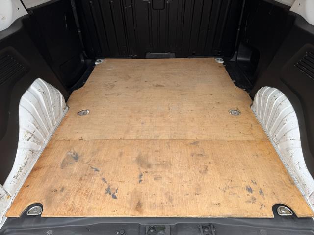 2021 Peugeot Partner 1000 1.5 Bluehdi 100 Professional Van (NV21ONR) Image 47