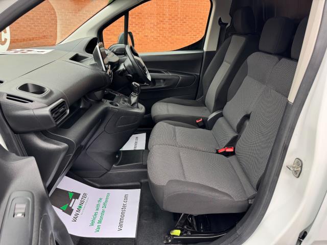 2021 Peugeot Partner 1000 1.5 Bluehdi 100 Professional Van (NV21ONR) Image 30