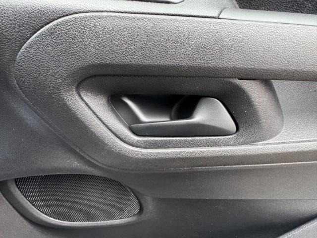 2021 Peugeot Partner 1000 1.5 Bluehdi 100 Professional Van (NV21ONR) Image 20