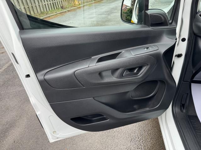 2021 Peugeot Partner 1000 1.5 Bluehdi 100 Professional Van (NV21ONR) Image 33