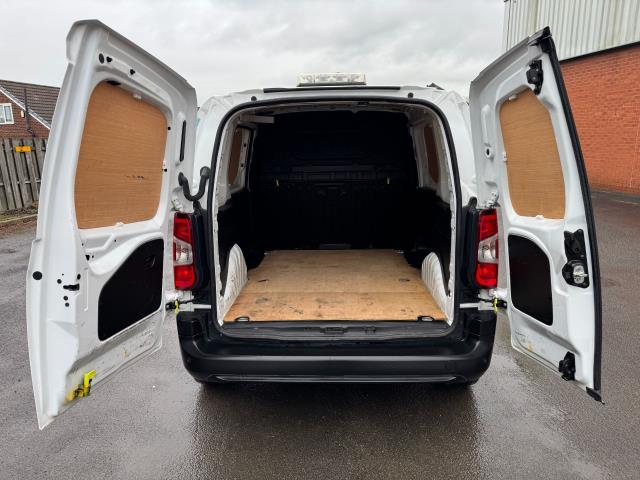 2021 Peugeot Partner 1000 1.5 Bluehdi 100 Professional Van (NV21ONR) Image 42