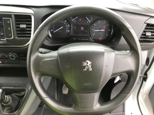 2021 Peugeot Expert 1400 2.0BLUE HDI 120PS PROFESSIONAL EURO 6 (NV21ONU) Image 17