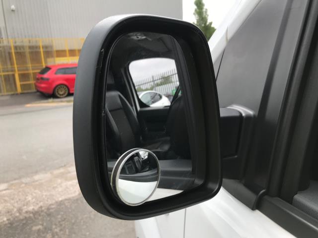 2021 Peugeot Expert 1400 2.0BLUE HDI 120PS PROFESSIONAL EURO 6 (NV21ONU) Image 37
