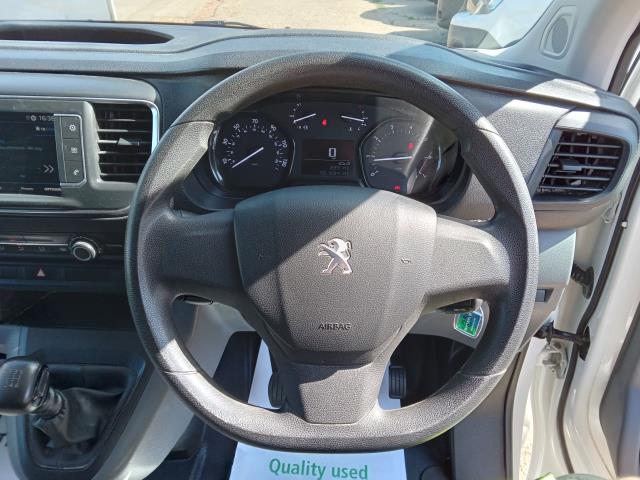 2021 Peugeot Expert 1400 2.0 Bluehdi 120 Professional Van (Limited to 70MPH) (NV21OOA) Image 25