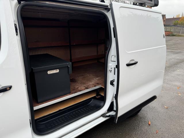 2021 Peugeot Expert 1000  L1 1.5 Bluehdi 100 Professional Van EURO 6 (NV21OXW) Image 43