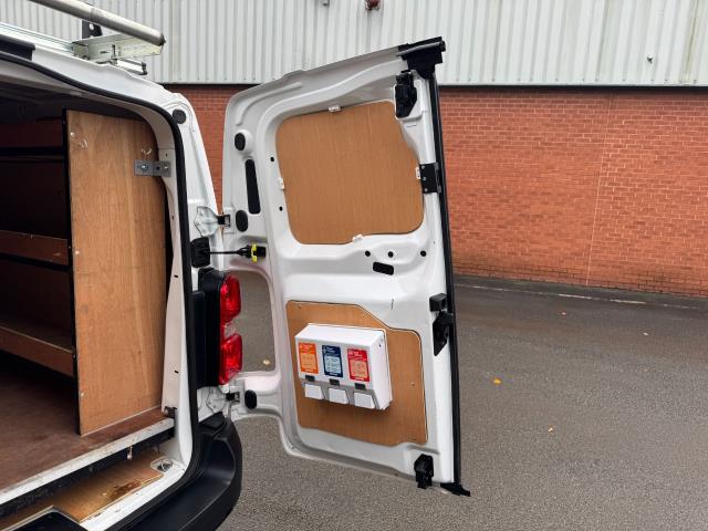 2021 Peugeot Expert 1000  L1 1.5 Bluehdi 100 Professional Van EURO 6 (NV21OXW) Image 54