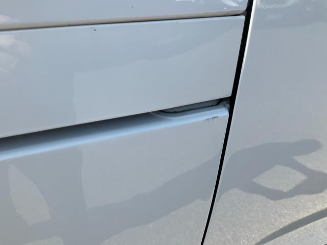 2021 Peugeot Expert 1000 1.5 Bluehdi 100 Professional Van (NV21OZK) Image 38