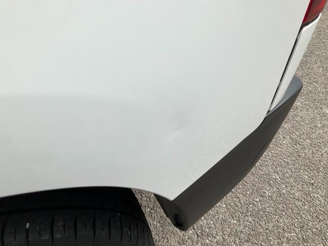 2021 Peugeot Partner 1000 1.5 Bluehdi 100 Professional Van (NV21RYG) Image 26