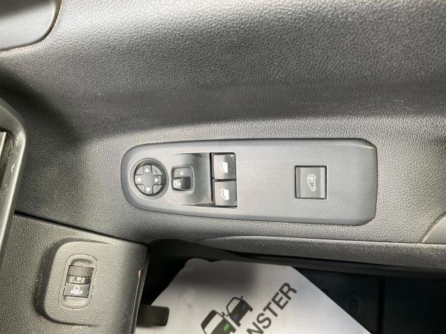 2021 Peugeot Partner 1000 1.5 Bluehdi 100 Professional Van (NV21RYG) Image 23