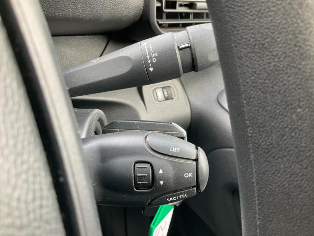 2021 Peugeot Partner 1000 1.5 Bluehdi 100 Professional Van (NV21RYG) Image 22