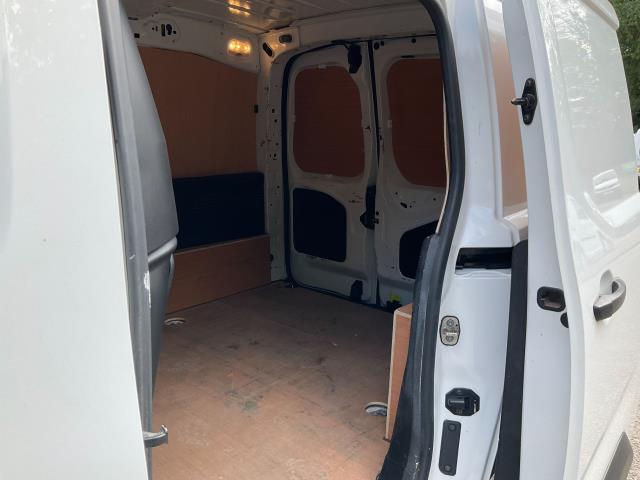 2021 Peugeot Partner 1000 1.5 Bluehdi 100 Professional Van (NV21RYG) Image 10