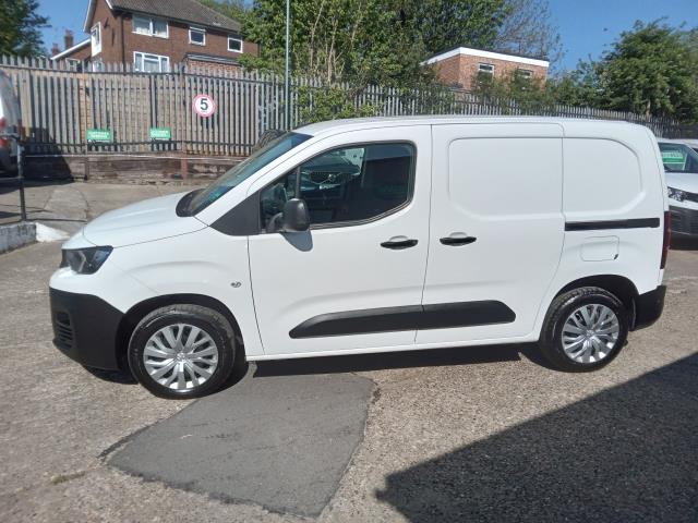 2021 Peugeot Partner 1000 1.5 Bluehdi 100 Professional Van (NV21RYJ) Image 6