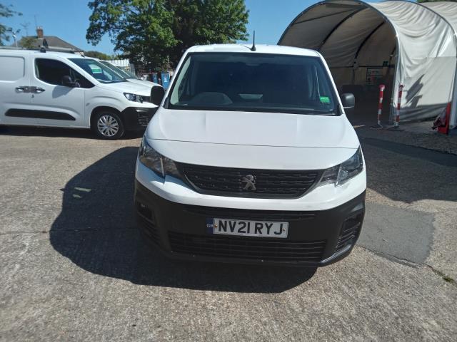 2021 Peugeot Partner 1000 1.5 Bluehdi 100 Professional Van (NV21RYJ) Image 3