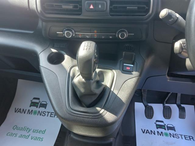 2021 Peugeot Partner 1000 1.5 Bluehdi 100 Professional Van (NV21RYJ) Image 25