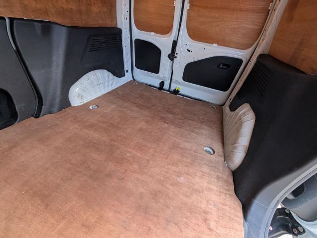 2021 Peugeot Partner 1000 1.5 Bluehdi 100 Professional Van (NV21RYX) Image 8