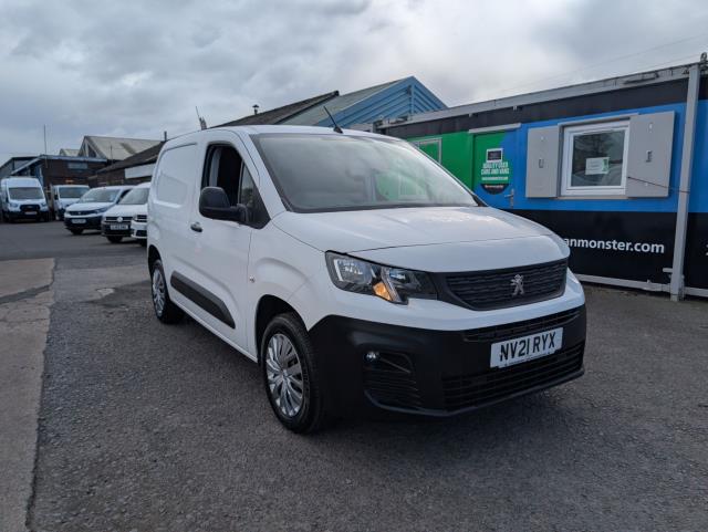 2021 Peugeot Partner 1000 1.5 Bluehdi 100 Professional Van (NV21RYX) Image 2