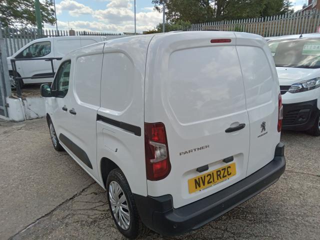 2021 Peugeot Partner 1000 1.5 Bluehdi 100 Professional Van (NV21RZC) Image 8