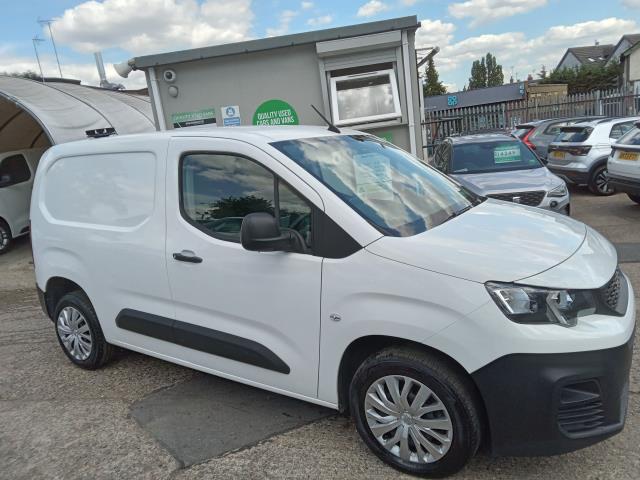 2021 Peugeot Partner 1000 1.5 Bluehdi 100 Professional Van (NV21RZC) Image 6