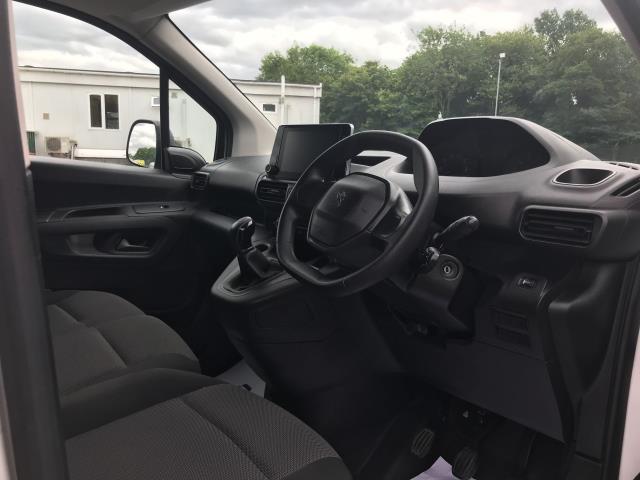 2021 Peugeot Partner 1000 1.5 Bluehdi 100 Professional Van (NV21RZD) Image 20