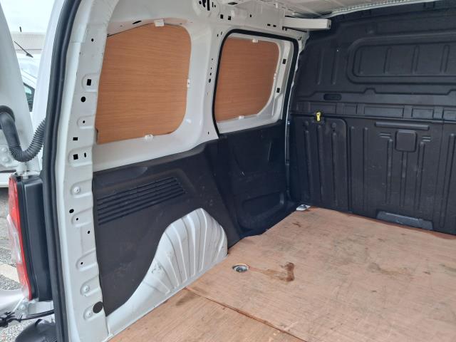 2021 Peugeot Partner L1 1000 1.5BLUE HDI 100PS PROFESSIONAL EURO 6 (NV21SNN) Image 10