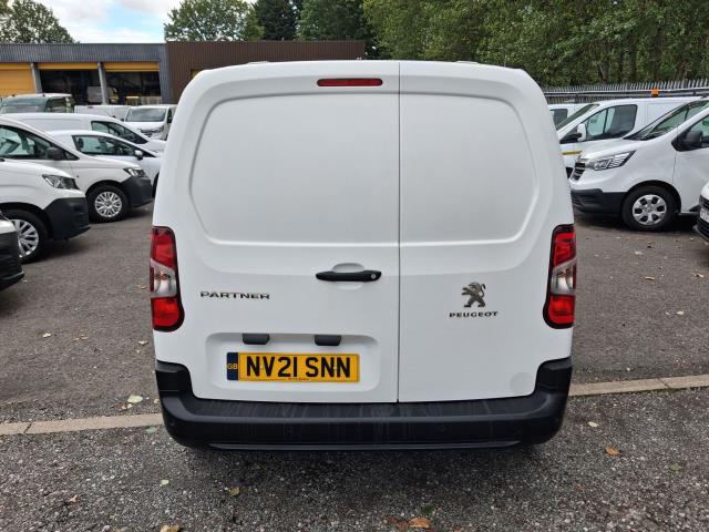 2021 Peugeot Partner L1 1000 1.5BLUE HDI 100PS PROFESSIONAL EURO 6 (NV21SNN) Image 8