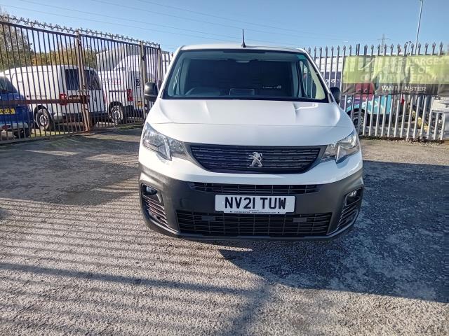 2021 Peugeot Partner 1000 1.5 Bluehdi 100 Professional Van (NV21TUW) Image 4
