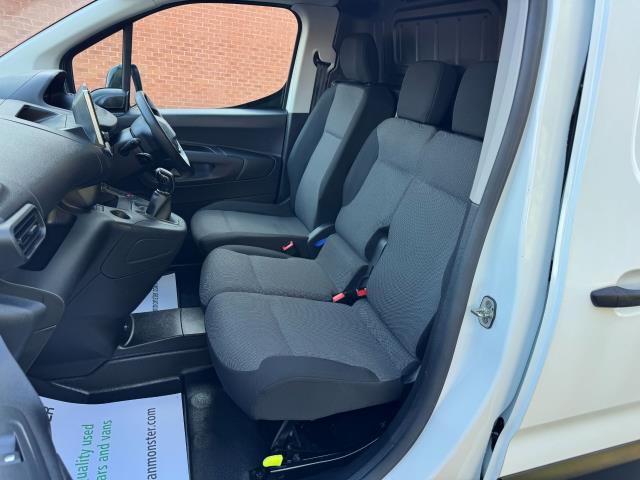 2021 Peugeot Partner 1000 1.5 Bluehdi 100 Professional Van EURO 6 (NV21TVD) Image 31