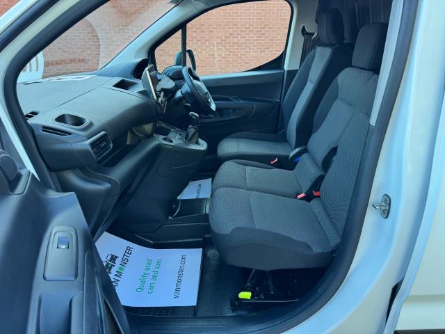 2021 Peugeot Partner 1000 1.5 Bluehdi 100 Professional Van EURO 6 (NV21TVD) Image 30