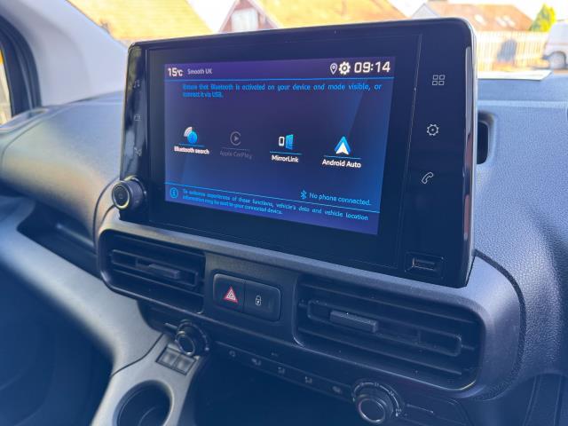 2021 Peugeot Partner 1000 1.5 Bluehdi 100 Professional Van EURO 6 (NV21TVD) Image 24