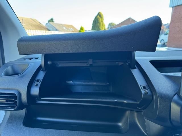 2021 Peugeot Partner 1000 1.5 Bluehdi 100 Professional Van EURO 6 (NV21TVD) Image 36