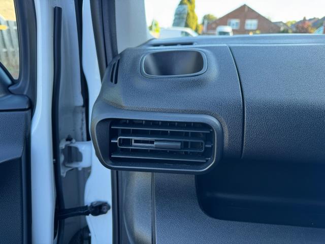 2021 Peugeot Partner 1000 1.5 Bluehdi 100 Professional Van EURO 6 (NV21TVD) Image 37