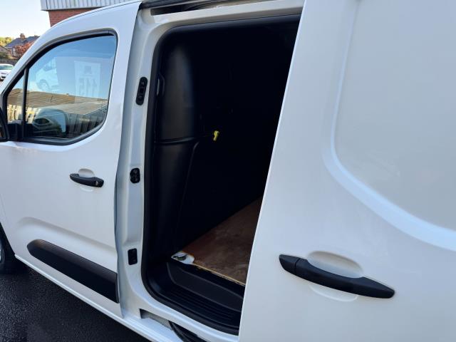 2021 Peugeot Partner 1000 1.5 Bluehdi 100 Professional Van EURO 6 (NV21TVD) Image 39