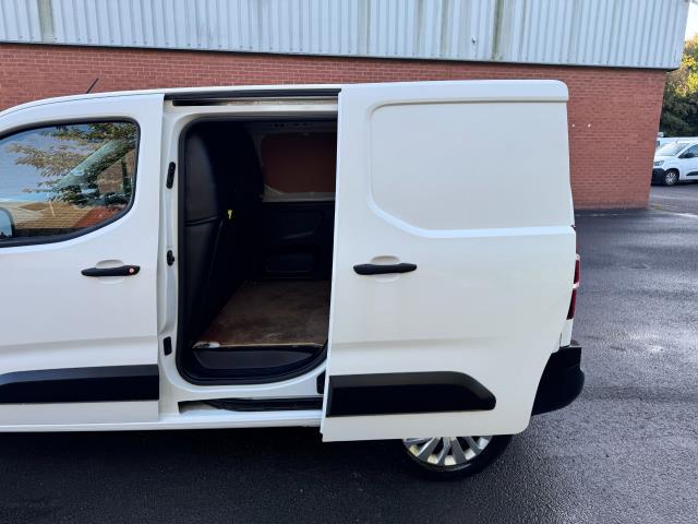 2021 Peugeot Partner 1000 1.5 Bluehdi 100 Professional Van EURO 6 (NV21TVD) Image 41