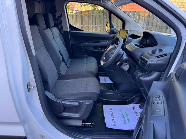 2021 Peugeot Partner 1000 1.5 Bluehdi 100 Professional Van EURO 6 (NV21TVD) Image 15