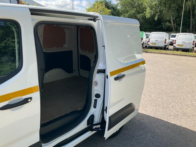 2021 Peugeot Partner 1000 1.5 Bluehdi 100 Professional Van (NV21TVP) Image 8