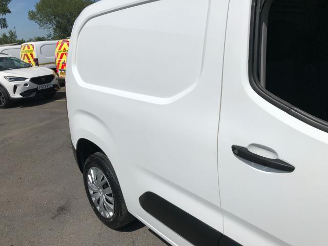 2021 Peugeot Partner L1 1000 1.5BLUE HDI 100PS PROFESSIONAL EURO 6 (NV21UHK) Image 8
