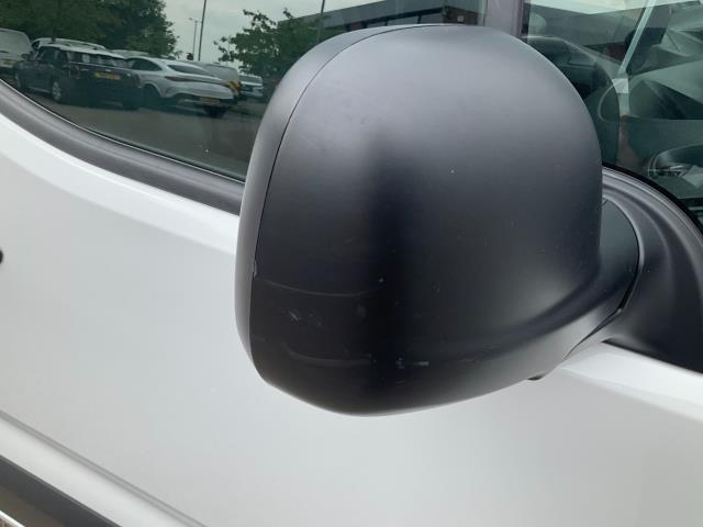 2021 Peugeot Partner 1000 1.5 Bluehdi 100 Professional Van (NV21UHM) Image 33