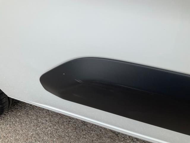 2021 Peugeot Partner 1000 1.5 Bluehdi 100 Professional Van (NV21UHM) Image 32