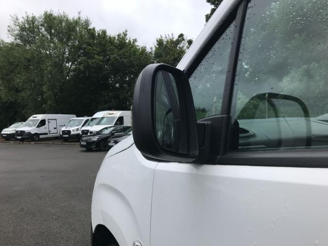 2021 Peugeot Partner 1000 1.5 Bluehdi 100 Professional Van (NV21UJF) Image 14