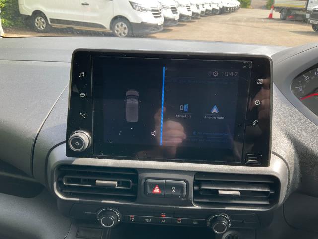 2021 Peugeot Partner 1000 1.5 Bluehdi 100 Professional Van (NV21UJK) Image 23