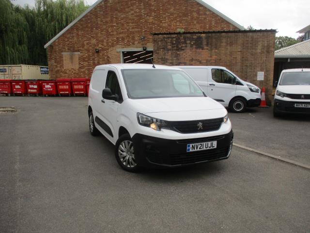2021 Peugeot Partner 1000 1.5 Bluehdi 100 Professional Van (NV21UJL) Image 2