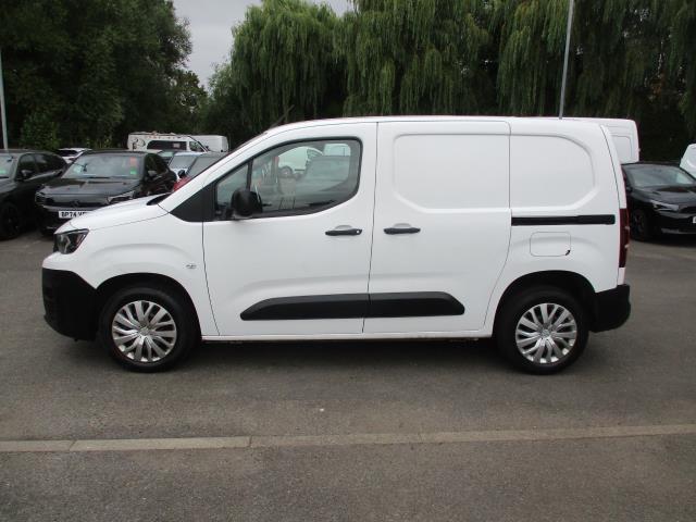 2021 Peugeot Partner 1000 1.5 Bluehdi 100 Professional Van (NV21UJL) Image 8