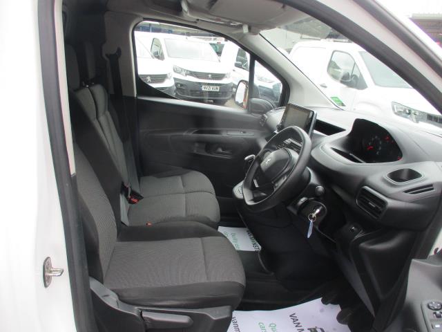2021 Peugeot Partner 1000 1.5 Bluehdi 100 Professional Van (NV21UJL) Image 12