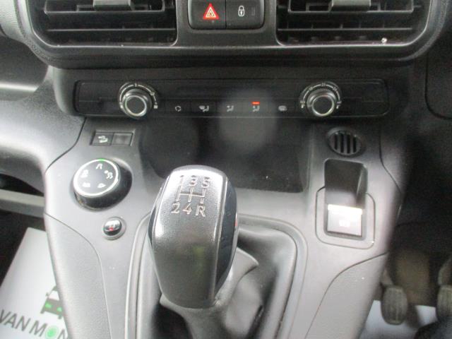 2021 Peugeot Partner 1000 1.5 Bluehdi 100 Grip Van (NV21UKJ) Image 23