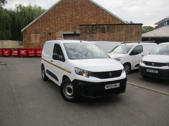 2021 Peugeot Partner 1000 1.5 Bluehdi 100 Grip Van (NV21UKJ) Image 2