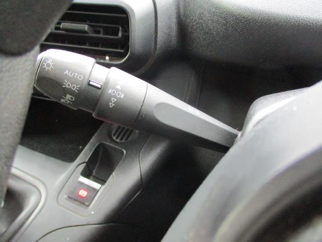 2021 Peugeot Partner 1000 1.5 Bluehdi 100 Grip Van (NV21UKJ) Image 21