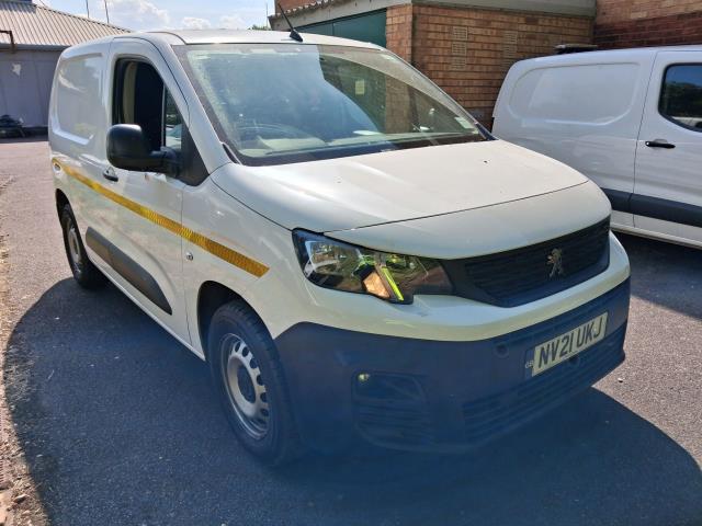 2021 Peugeot Partner 1000 1.5 Bluehdi 100 Grip Van (NV21UKJ) Image 4