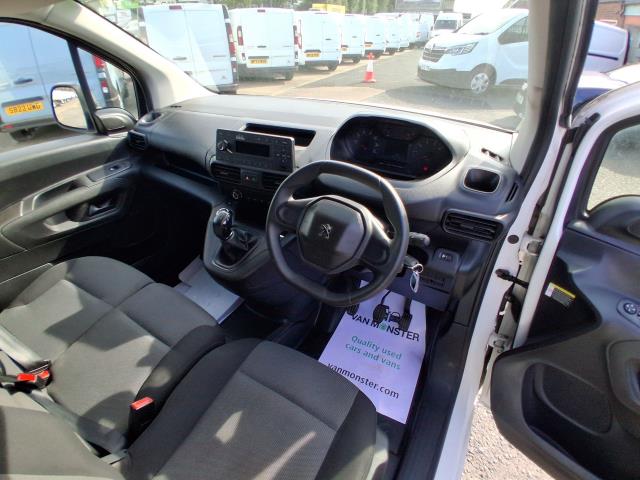 2021 Peugeot Partner 1000 1.5 Bluehdi 100 Grip Van (NV21UKK) Image 26