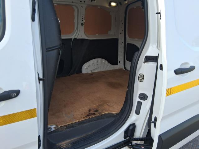 2021 Peugeot Partner 1000 1.5 Bluehdi 100 Grip Van (NV21UKK) Image 19