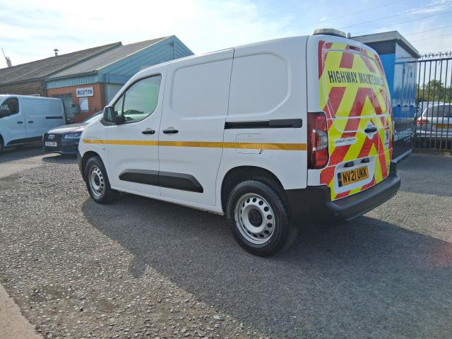 2021 Peugeot Partner 1000 1.5 Bluehdi 100 Grip Van (NV21UKK) Image 5